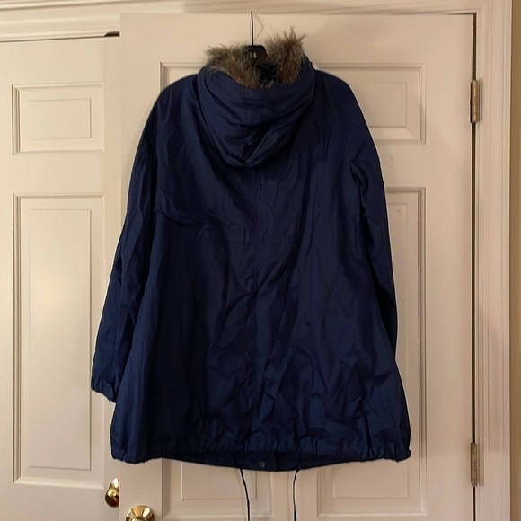 Winter jacket - Picture 2 of 3